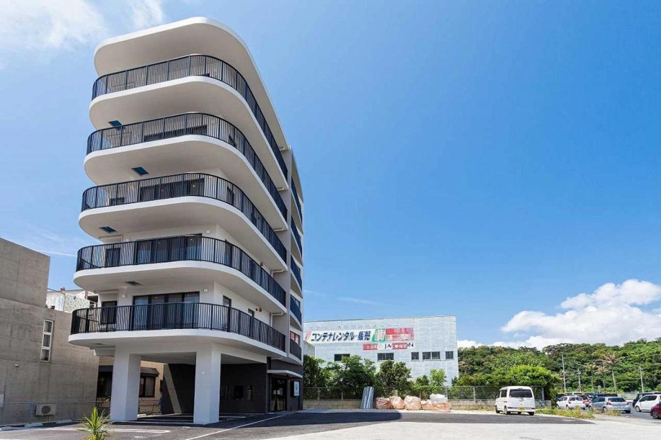 Breaky Hotel Chatan Exterior photo