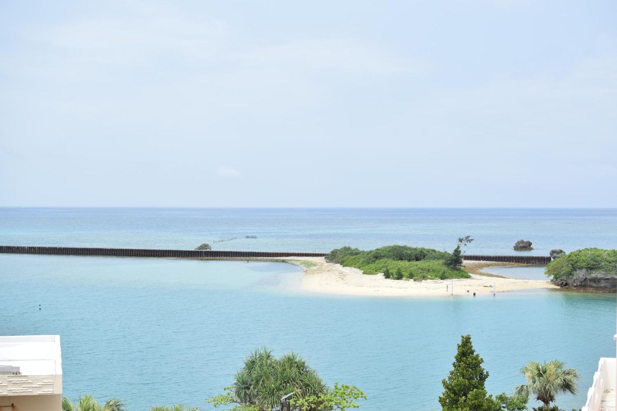 Breaky Hotel Chatan Exterior photo