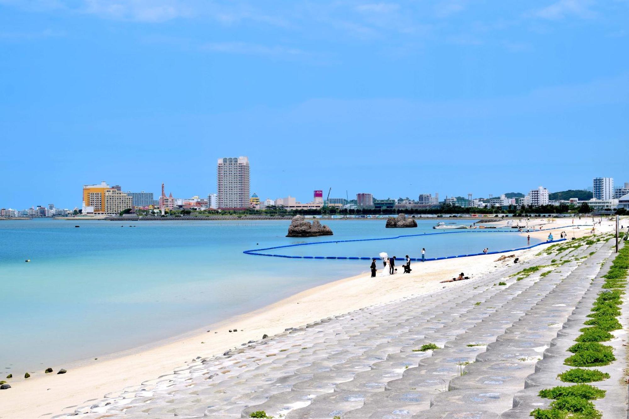 Breaky Hotel Chatan Exterior photo